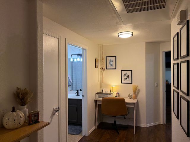 6800 Vista Del Norte Road NE 324, Albuquerque, NM 87113