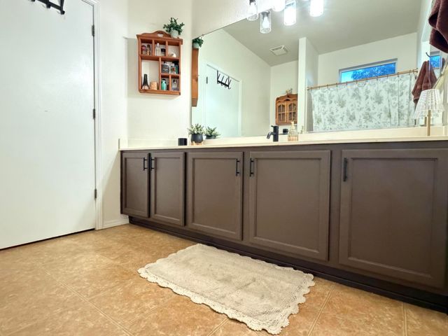 6800 Vista Del Norte Road NE 324, Albuquerque, NM 87113