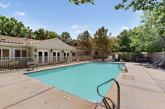 6800 Vista Del Norte Road NE 324, Albuquerque, NM 87113