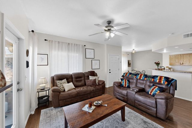 6800 Vista Del Norte Road NE 324, Albuquerque, NM 87113