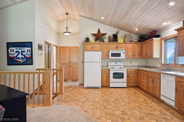 30269-30279 Wildwood Road, Pelican Lake Twp, MN 56309