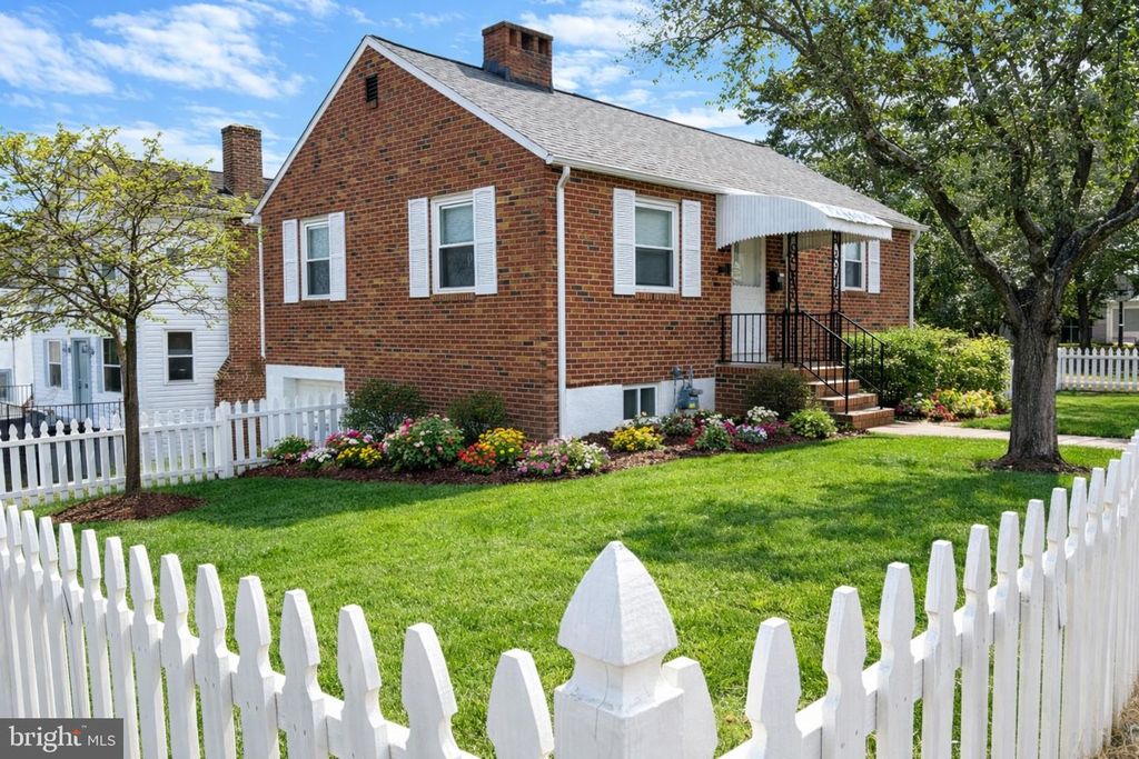 6809 LINDEN AVE, Baltimore, MD 21206