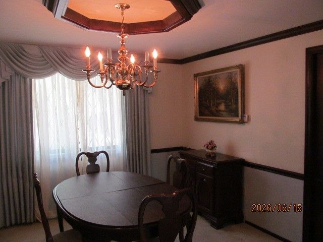 1648 Queens Dr, South Park, PA 15129