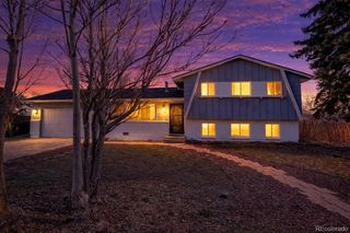 690 S Newark Court, Aurora, CO 80012