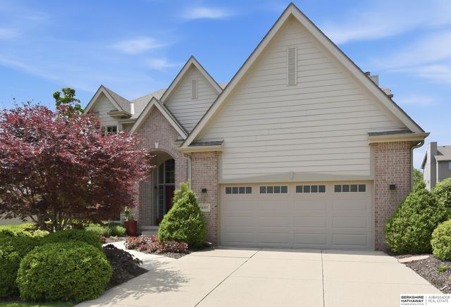4410 N 139th Street, Omaha, NE 68164