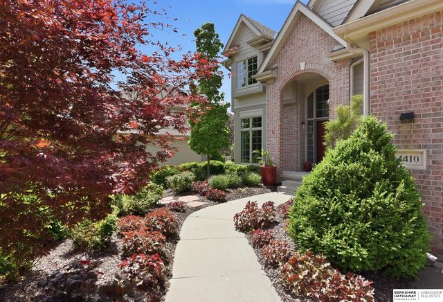 4410 N 139th Street, Omaha, NE 68164