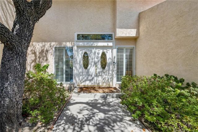 11856 Porter Valley Drive, Porter Ranch, CA 91326