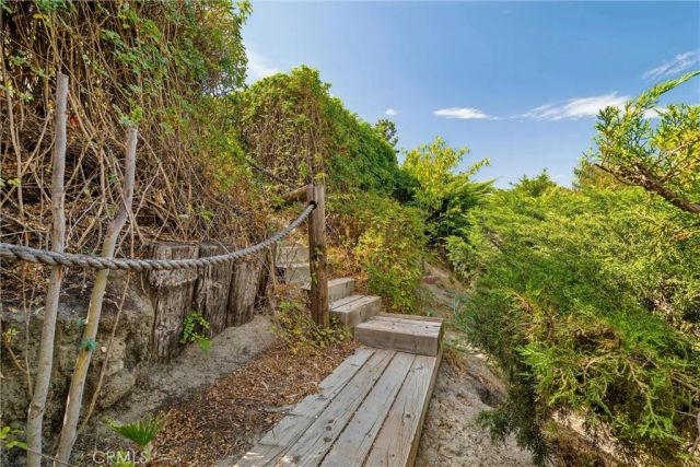 11856 Porter Valley Drive, Porter Ranch, CA 91326