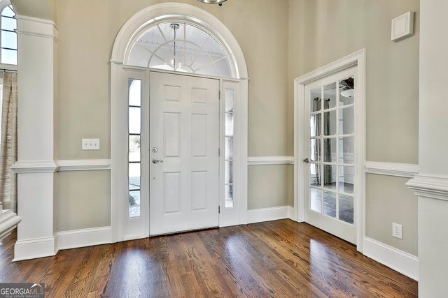 105 Lake Park Court, Sharpsburg, GA 30277