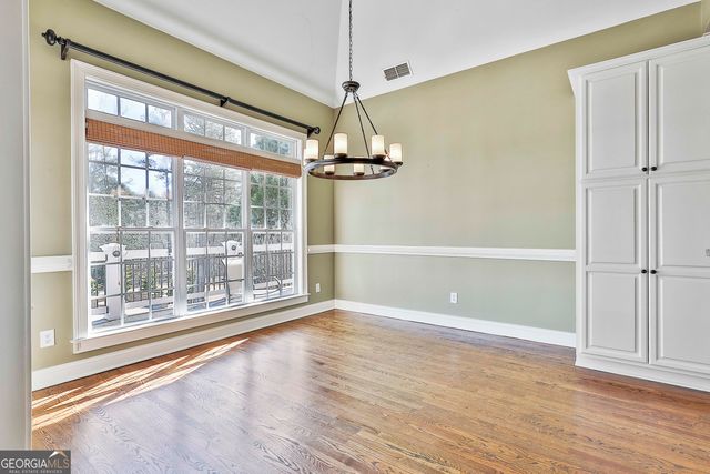 105 Lake Park Court, Sharpsburg, GA 30277