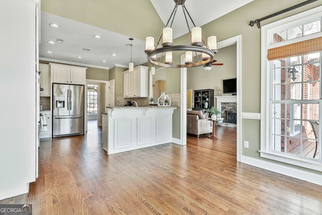 105 Lake Park Court, Sharpsburg, GA 30277