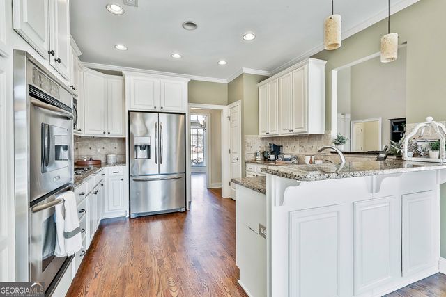 105 Lake Park Court, Sharpsburg, GA 30277