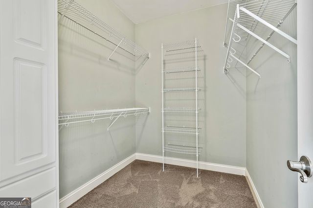 105 Lake Park Court, Sharpsburg, GA 30277