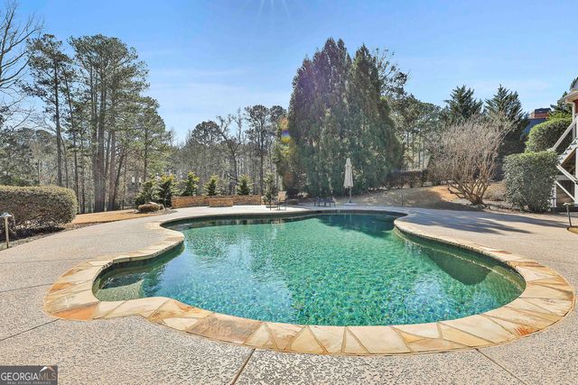 105 Lake Park Court, Sharpsburg, GA 30277