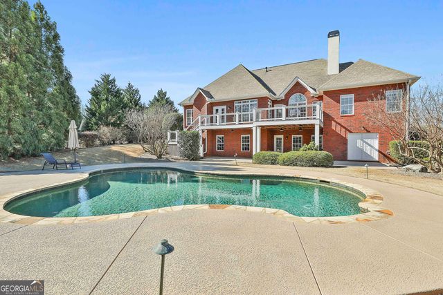 105 Lake Park Court, Sharpsburg, GA 30277