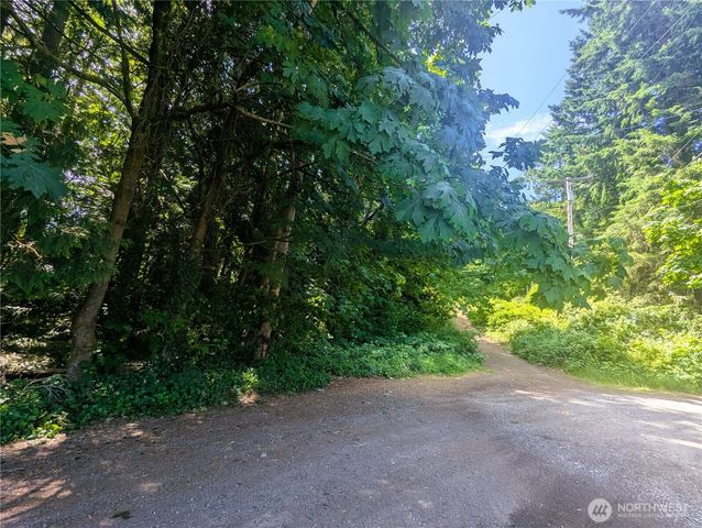 633 W Division Street, Tumwater, WA 98512