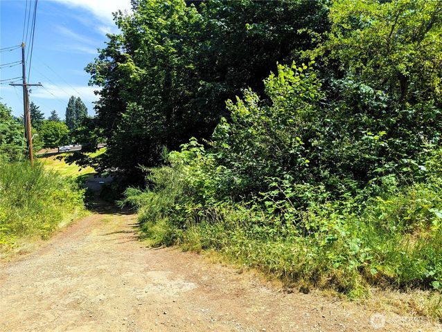 633 W Division Street, Tumwater, WA 98512
