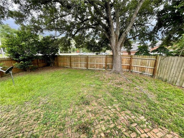 222 Dearborn Street, Mobile, AL 36602