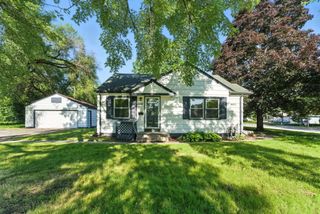 8600 Bryant Avenue S, Bloomington, MN 55420