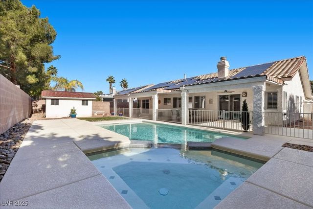 2117 Mission Peak Circle, Las Vegas, NV 89146