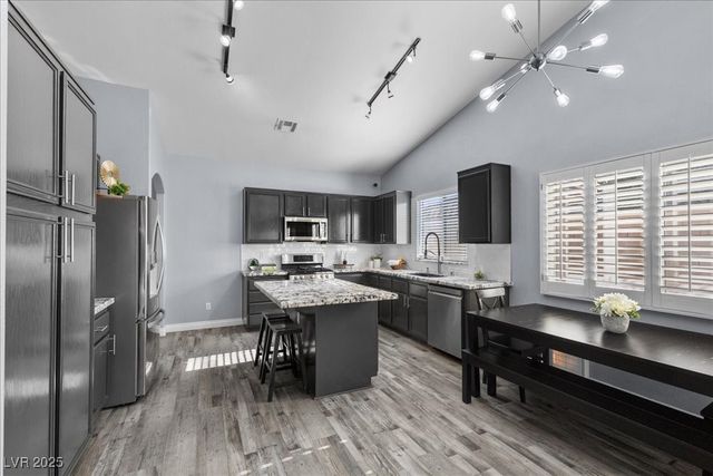 2117 Mission Peak Circle, Las Vegas, NV 89146