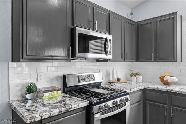 2117 Mission Peak Circle, Las Vegas, NV 89146