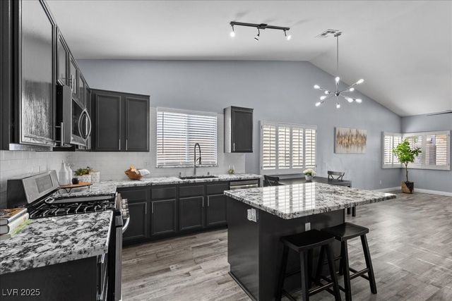 2117 Mission Peak Circle, Las Vegas, NV 89146