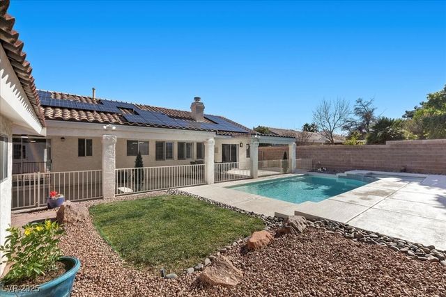 2117 Mission Peak Circle, Las Vegas, NV 89146