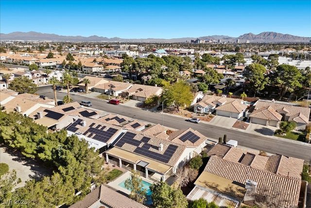 2117 Mission Peak Circle, Las Vegas, NV 89146