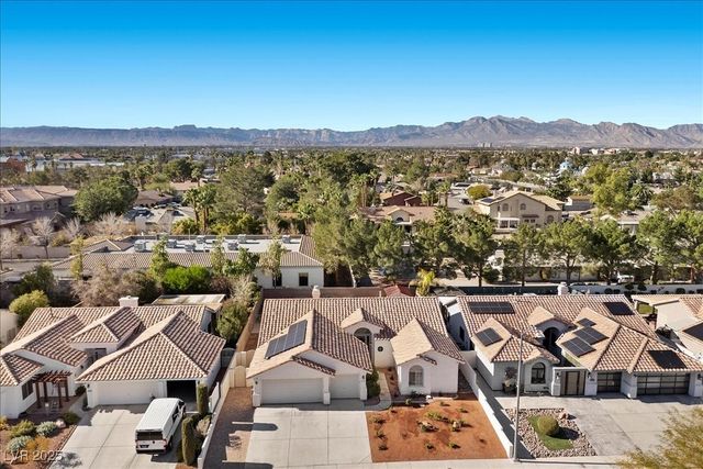 2117 Mission Peak Circle, Las Vegas, NV 89146