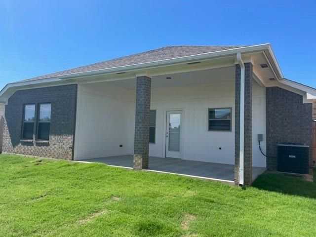 13312 SW 5th Street, Yukon, OK 73099