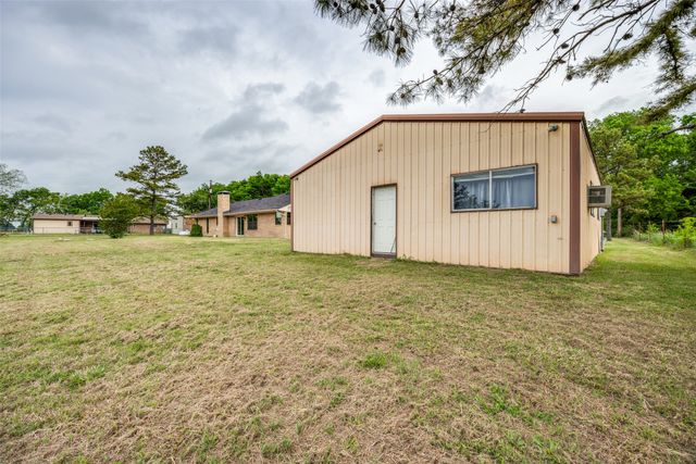 1972 Smith Oak Road, Sherman, TX 75090