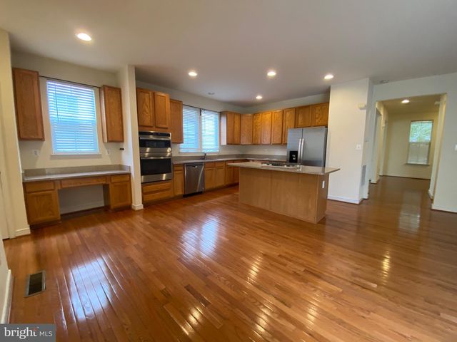 3858 BRAVEHEART DR, Frederick, MD 21704