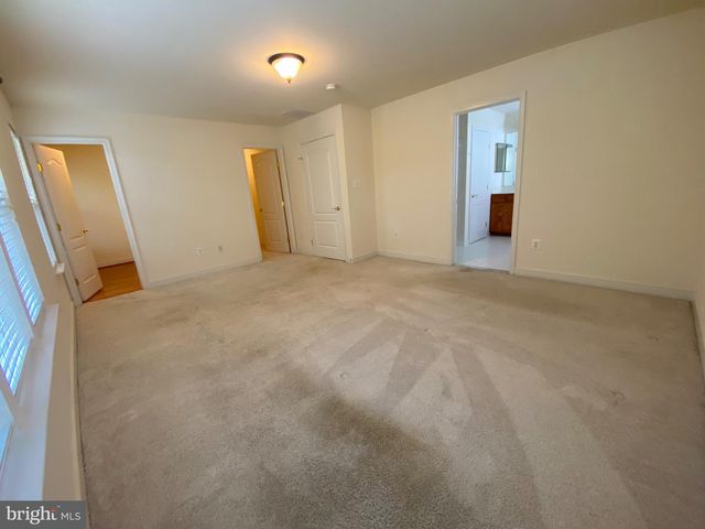 3858 BRAVEHEART DR, Frederick, MD 21704