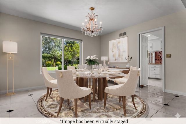 22253 Drums Court, Calabasas, CA 91302