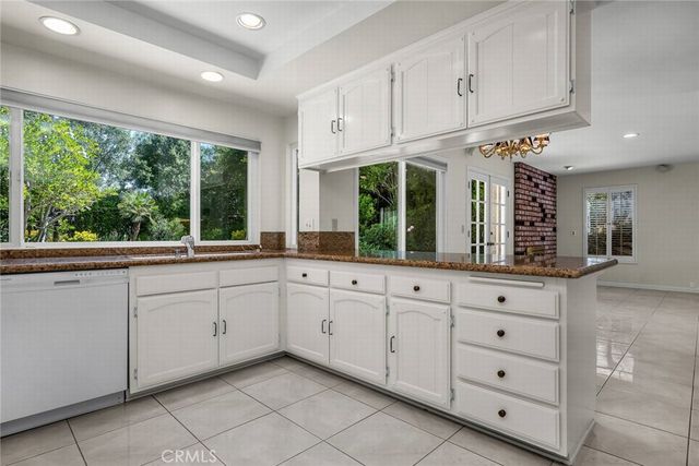 22253 Drums Court, Calabasas, CA 91302