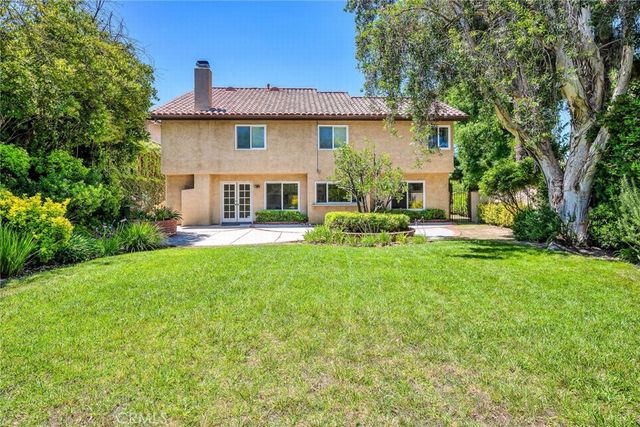 22253 Drums Court, Calabasas, CA 91302