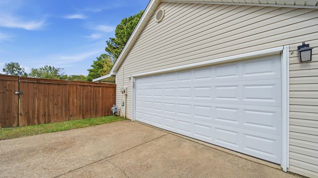 5069 ROSS RD, Memphis, TN 38141