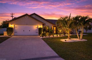 402 SW 37th LN, Cape Coral, FL 33914