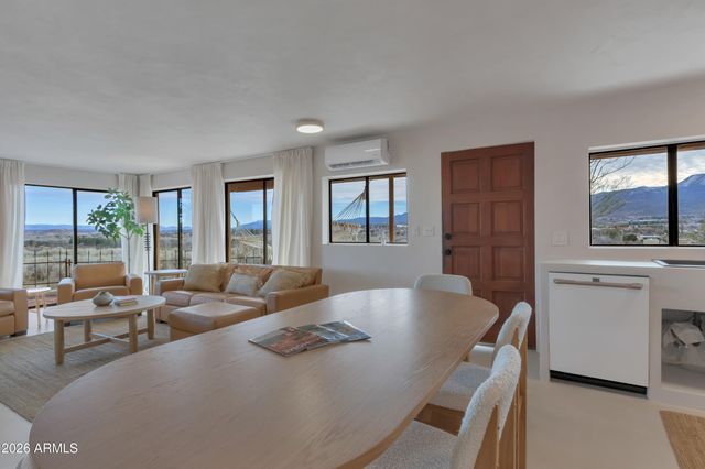 695 E Cliffside Drive, Clarkdale, AZ 86324