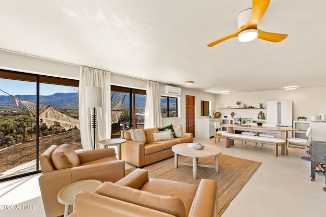 695 E Cliffside Drive, Clarkdale, AZ 86324