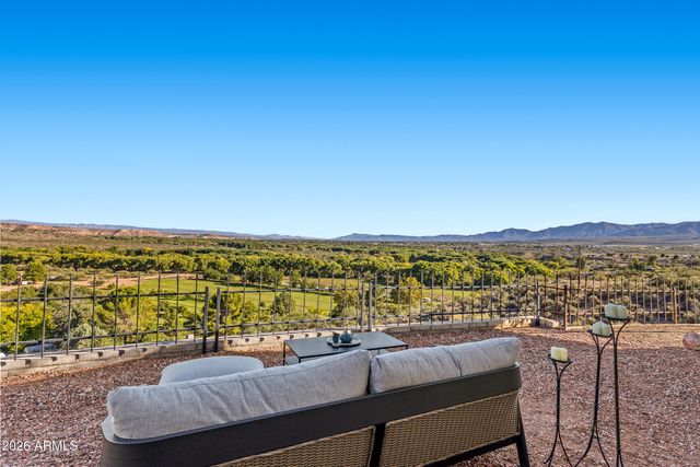 695 E Cliffside Drive, Clarkdale, AZ 86324