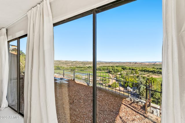 695 E Cliffside Drive, Clarkdale, AZ 86324