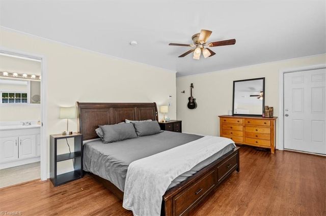 1100 Salem Lake Road, Winston-salem, NC 27107