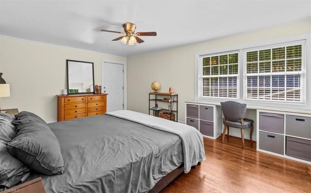 1100 Salem Lake Road, Winston-salem, NC 27107