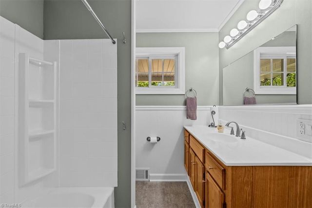 1100 Salem Lake Road, Winston-salem, NC 27107