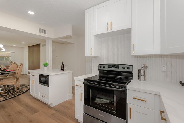 7708 Margate Boulevard C2-1, Margate, FL 33063