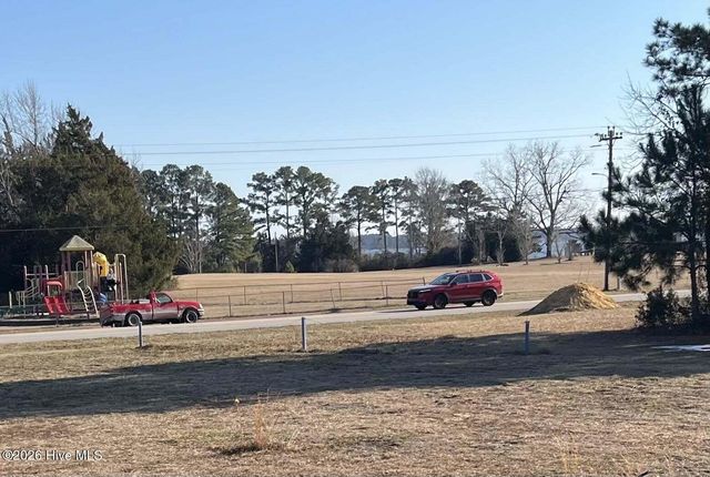 2335 Mill Creek Road, Newport, NC 28570