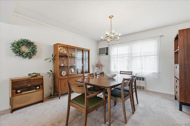 117 Lefferts Road, Garden City, NY 11530