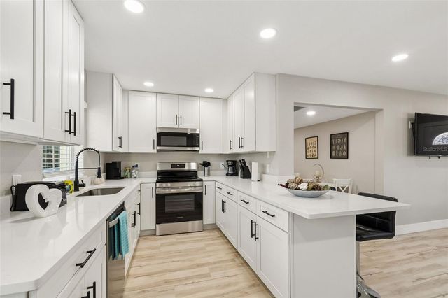 5 W SPANISH MAIN STREET, Tampa, FL 33609